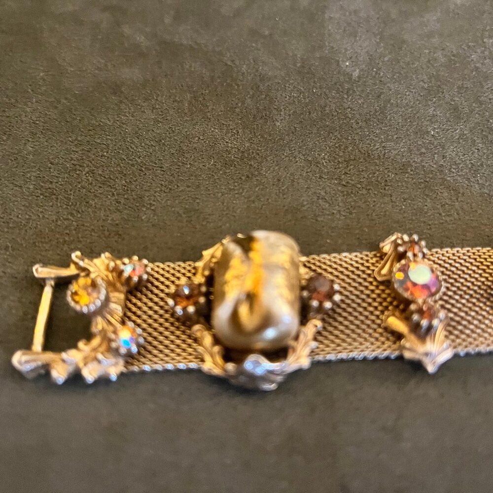 Vintage Gold Tone Mesh Faux Pearl and Rhinestone Bracelet - Picture 13 of 16